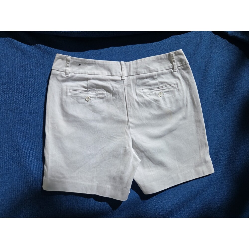 Larry Levine Petite White Cotton Shorts 10P - Picture 2 of 8